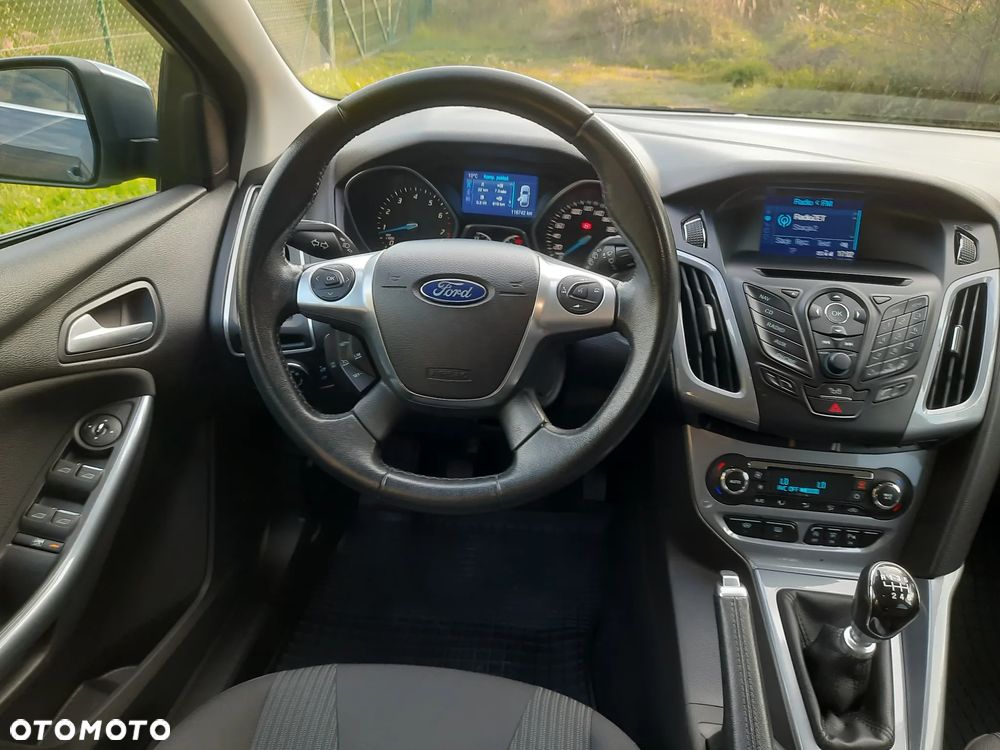 Ford Focus 1.0 EcoBoost STart-Stopp-System TITANIUM - 5