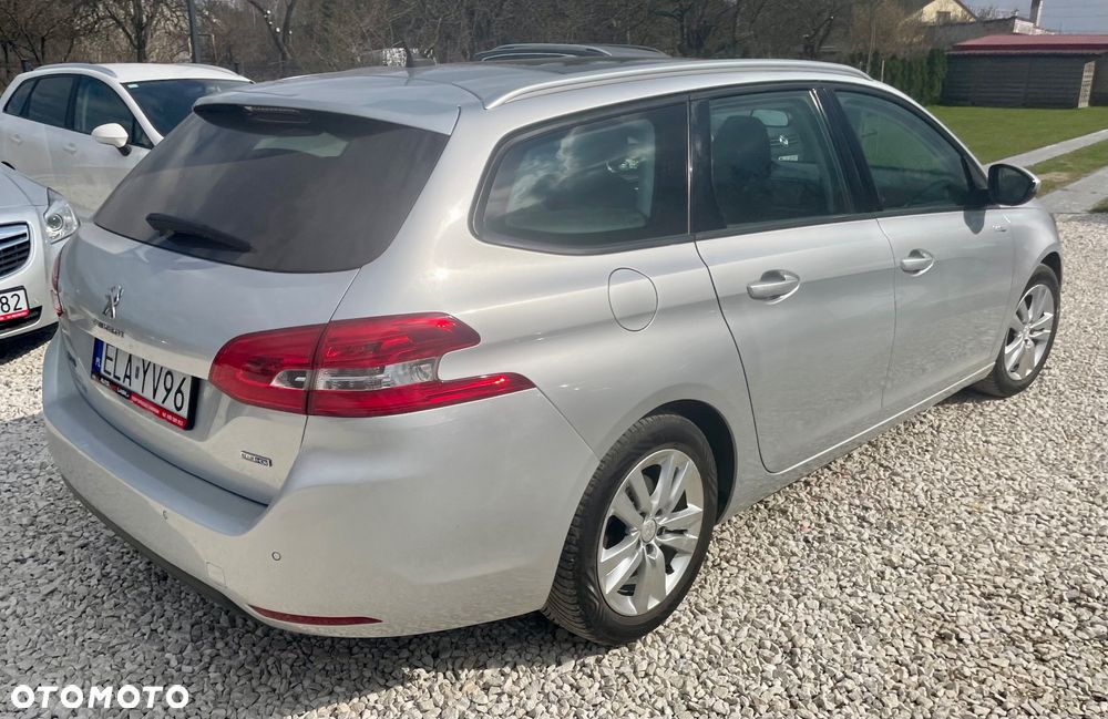 Peugeot 308 BlueHDi 120 Stop & Start Business-Line - 24