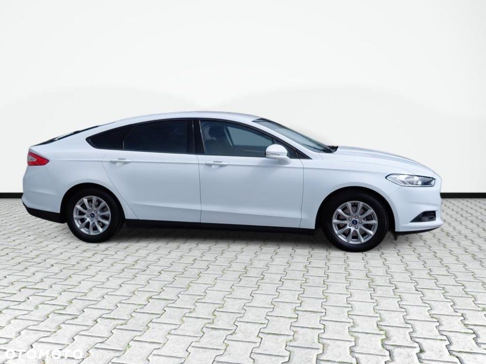 Ford Mondeo - 4