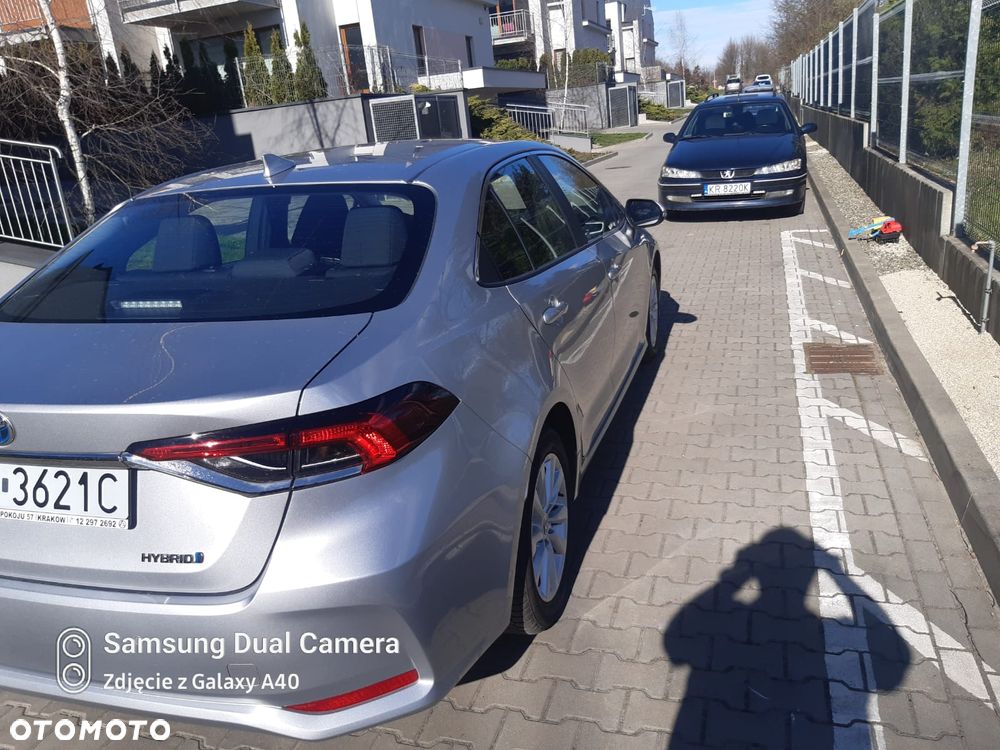 Toyota Corolla 1.8 Hybrid Comfort - 3