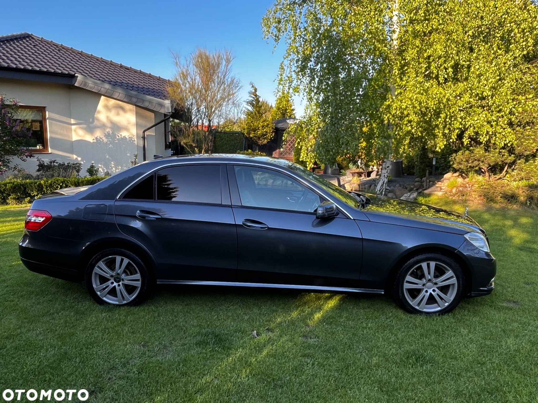 Mercedes-Benz Klasa E 200 BlueTEC 7G-TRONIC Elegance - 7