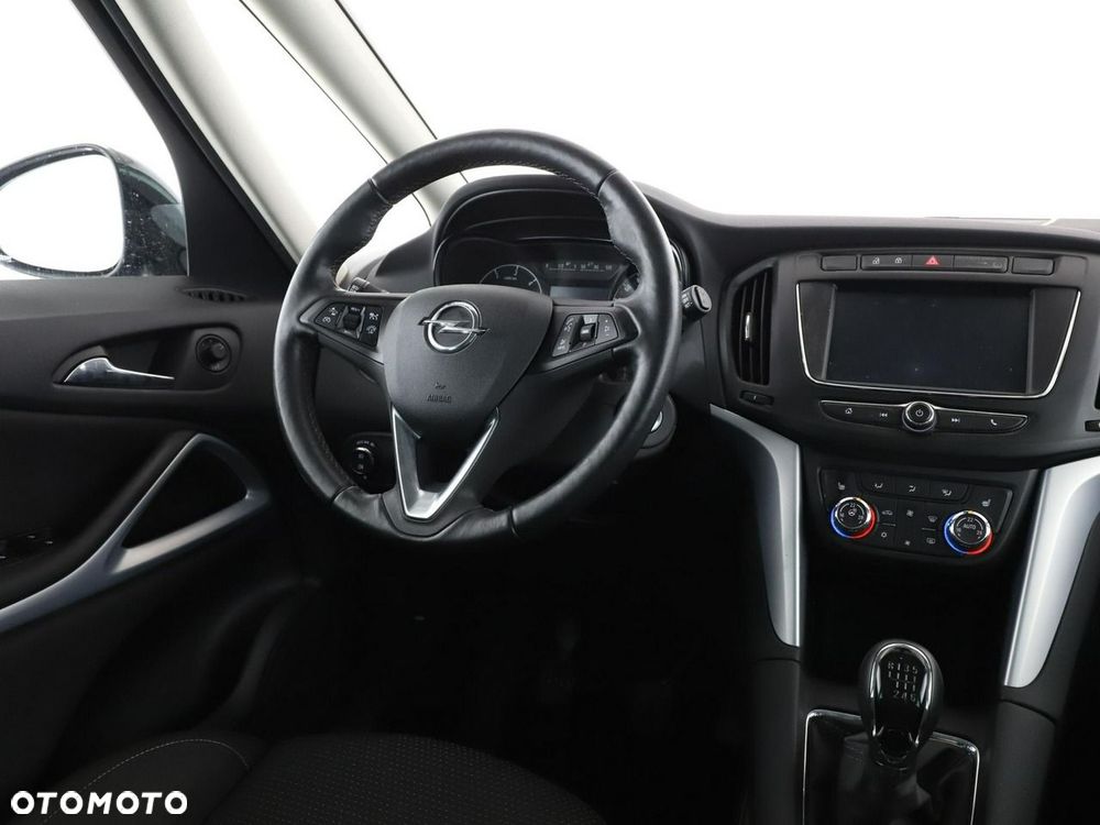 Opel Zafira 2.0 D (CDTI ecoFLEX) Start/Stop Business Innovation - 16