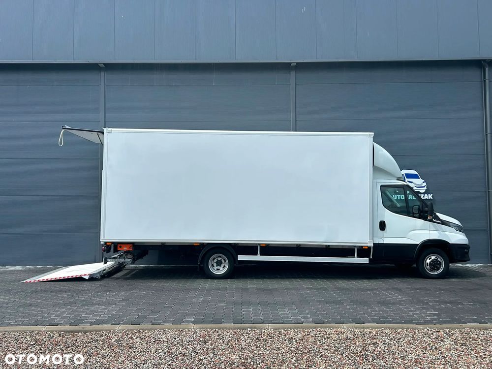 Iveco Daily 50C18 35C18 Hi-Matic 3.0 HPI Kontener 11 palet + winda 750kg **Climatronic**Serwis**Sprowadzony**2022R** - 6