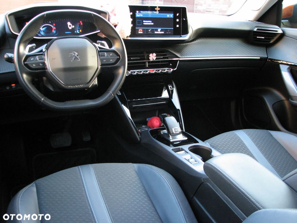 Peugeot 2008 BlueHDi 130 EAT8 Allure - 18