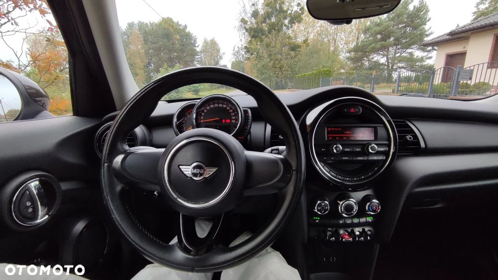 MINI ONE - 11