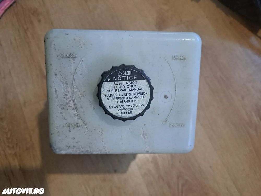 Pompa suspensie AHC pompa si motor de control al inaltimii Originala Toyota J100 Lexus LX470 - 5