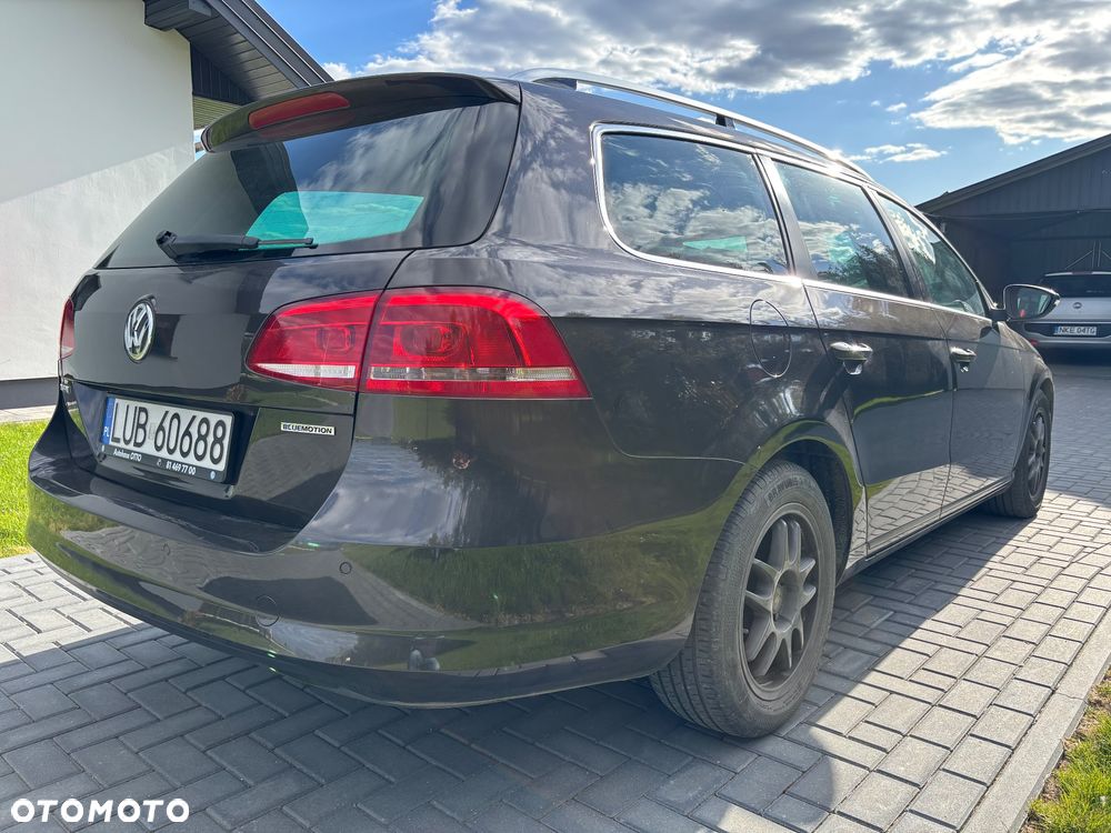 Volkswagen Passat 1.6 TDI BlueMotion - 16