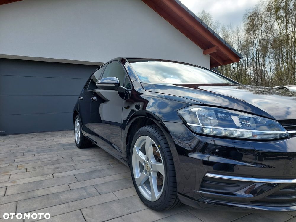 Volkswagen Golf 1.5 TSI BMT Evo IQ Drive - 33