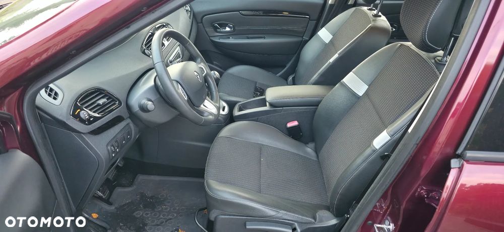 Renault Scenic - 8
