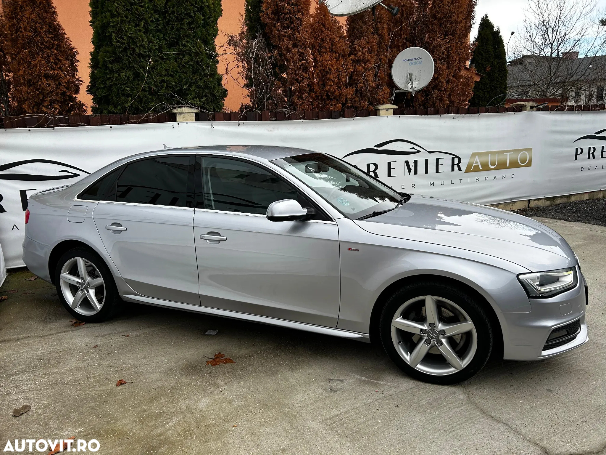 Audi A4 2.0 TDI DPF clean diesel S line Sportpaket - 14