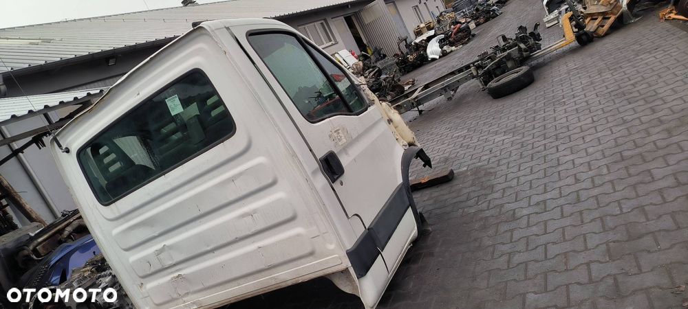 DRZWI LEWE PRZÓD IVECO DAILY 35C15 - 3