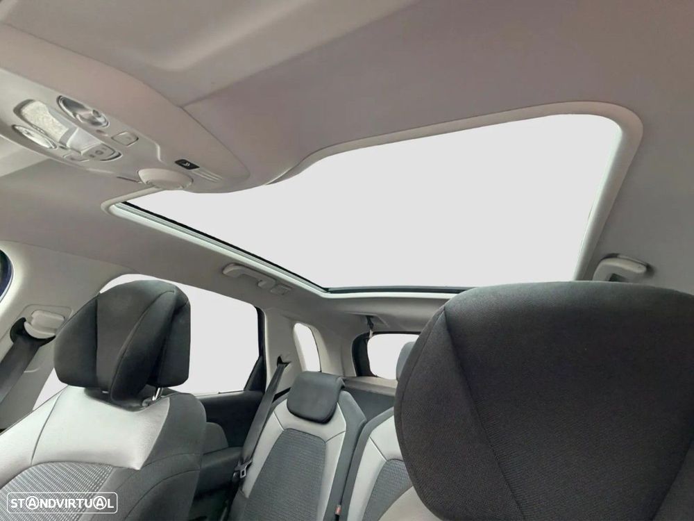 Citroën C4 Picasso - 16