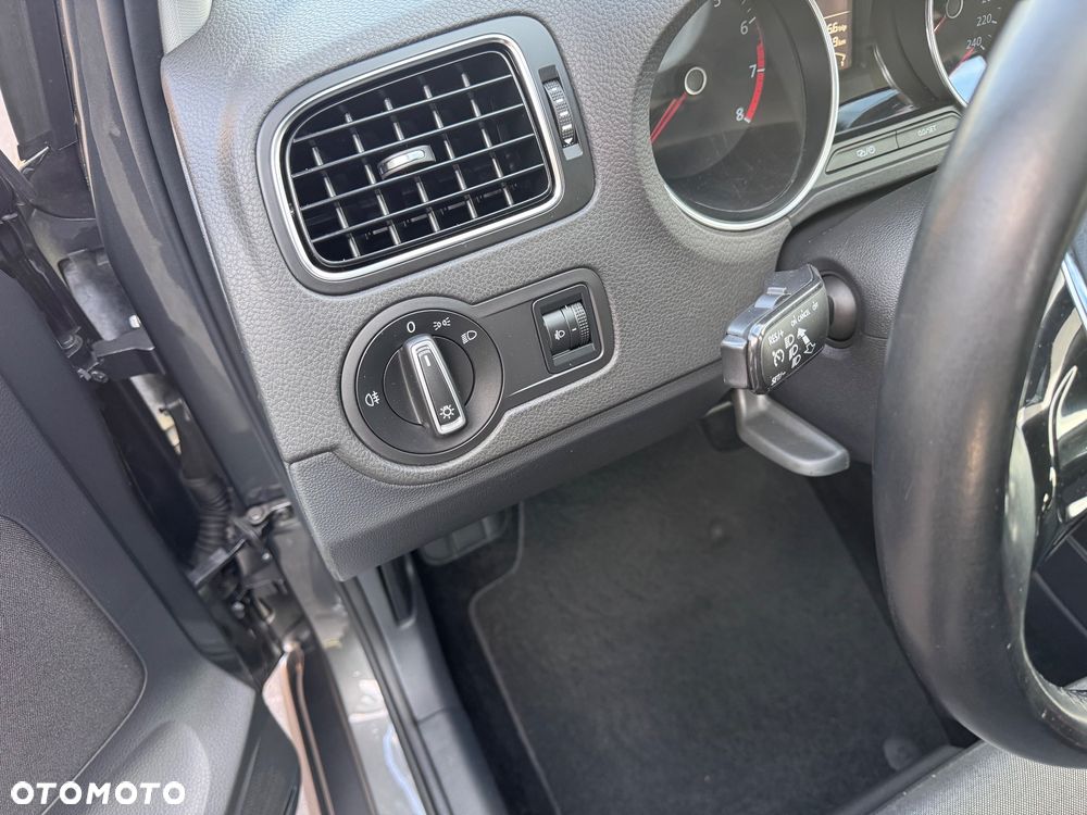 Volkswagen Polo - 16