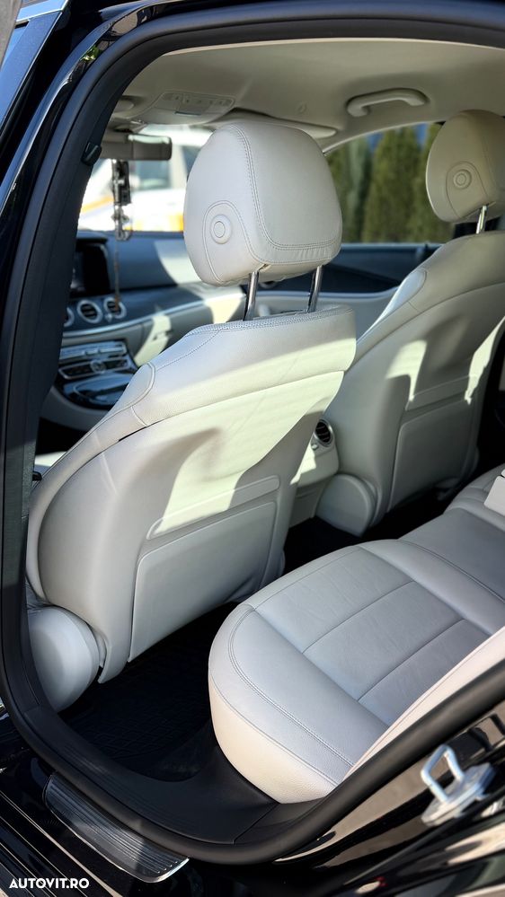 Mercedes-Benz E - 24