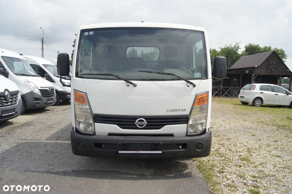 Nissan CABSTAR - 4