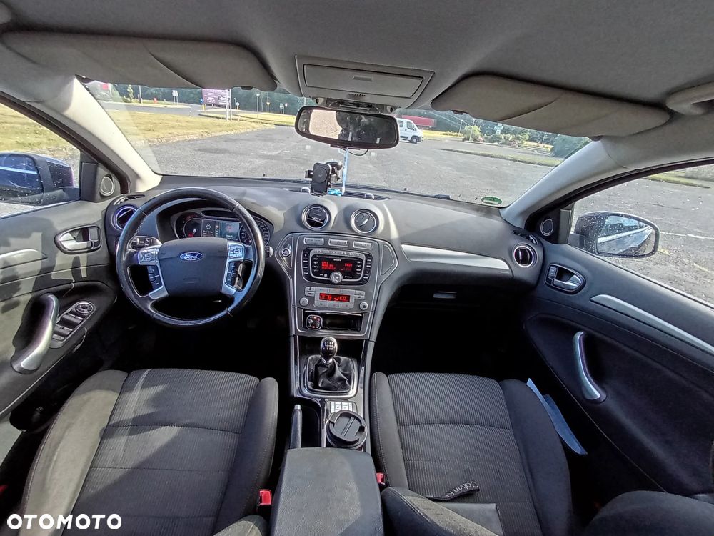 Ford Mondeo 2.0 TDCi Titanium - 4