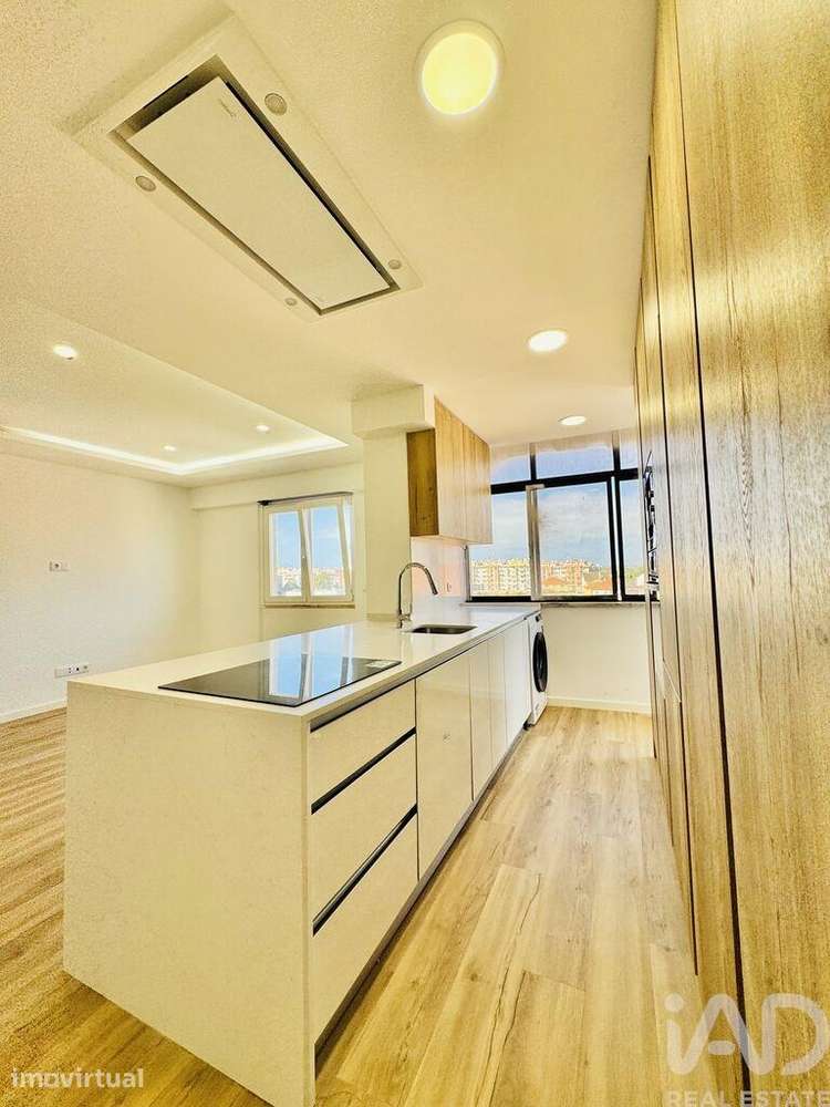Apartamento T1 em Amora de 50 m2 - Grande imagem: 3/14