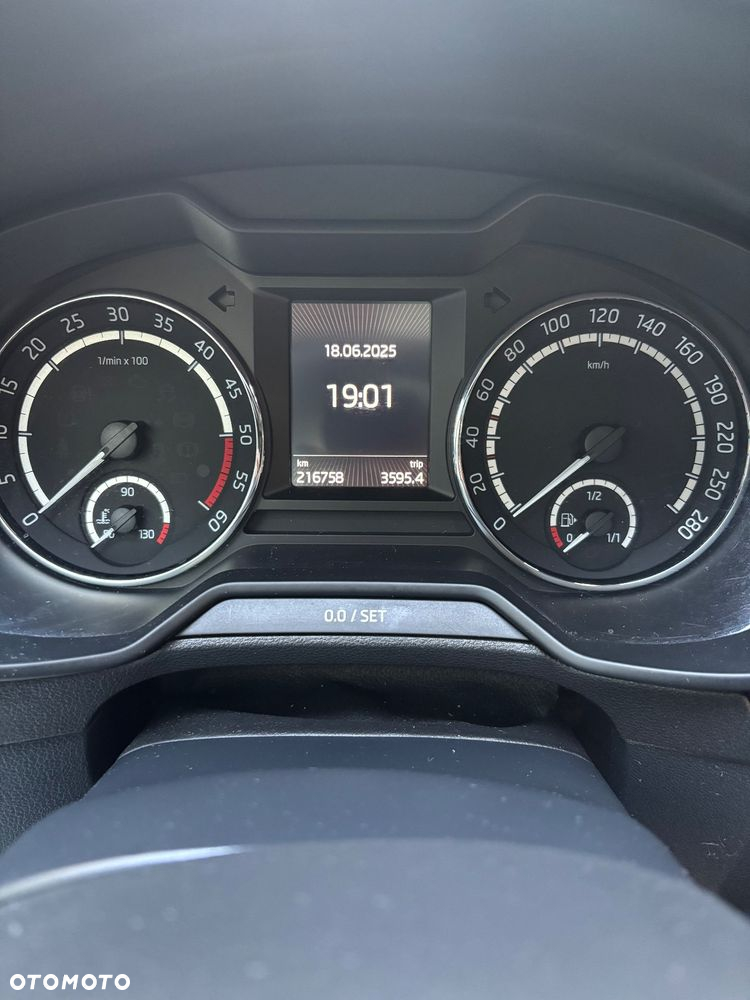 Skoda Octavia 2.0 TDI 4x4 RS DSG - 13