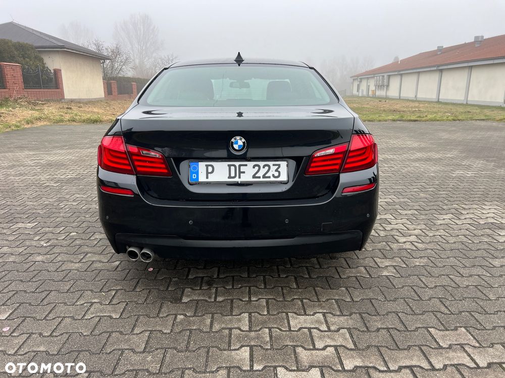 BMW Seria 5 520d - 15