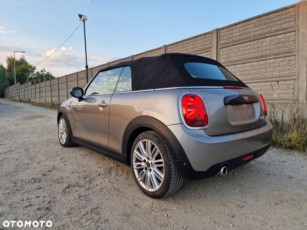 MINI Cooper D Cabrio - 31