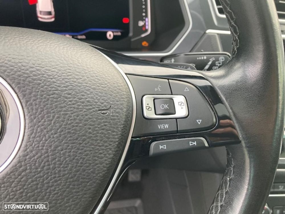 VW Tiguan 2.0 TDI R-Line DSG 4Motion - 15