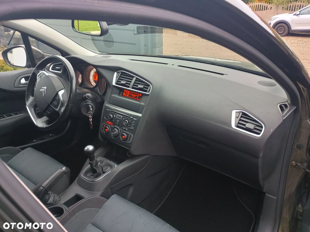 Citroën C4 VTi 120 Selection - 15