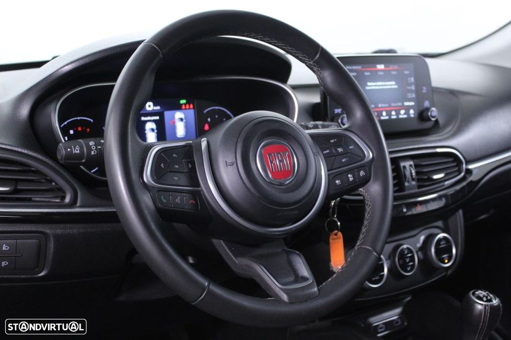 Fiat Tipo Cross 1.0 GSE T3 - 21