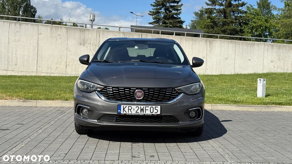 Fiat Tipo 1.4 16v Lounge EU6d - 2