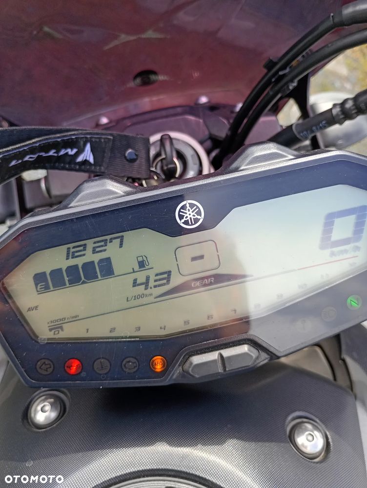Yamaha MT - 9