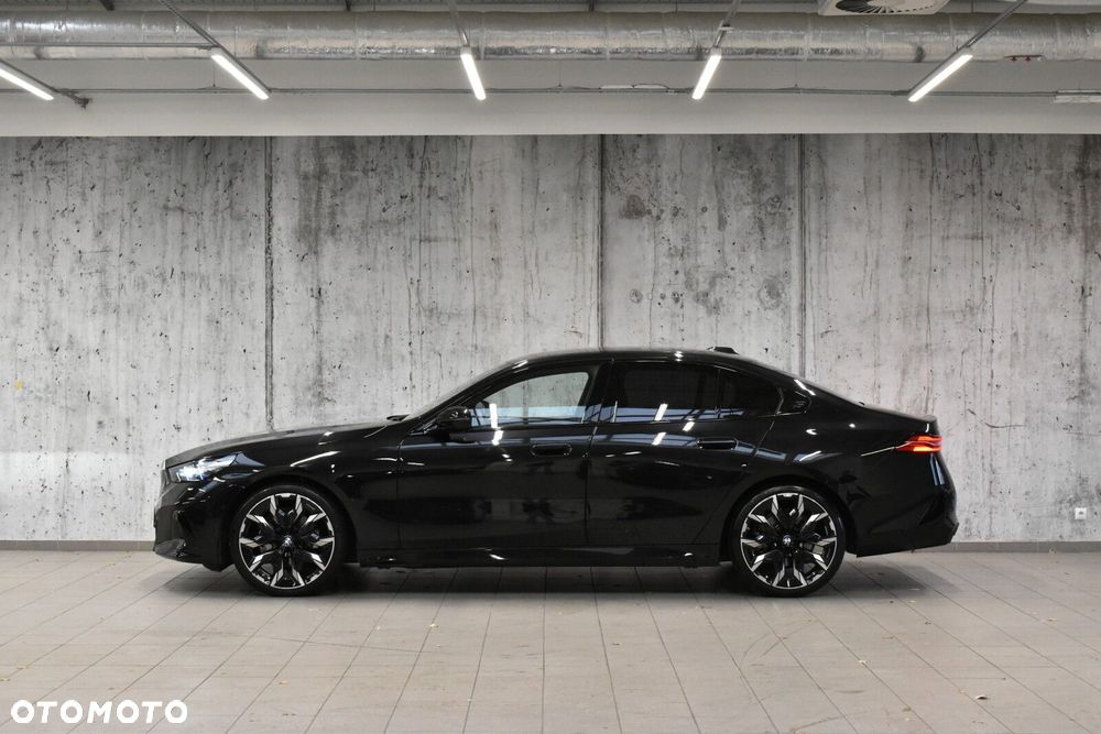 BMW 5 Series 2026 photo 4