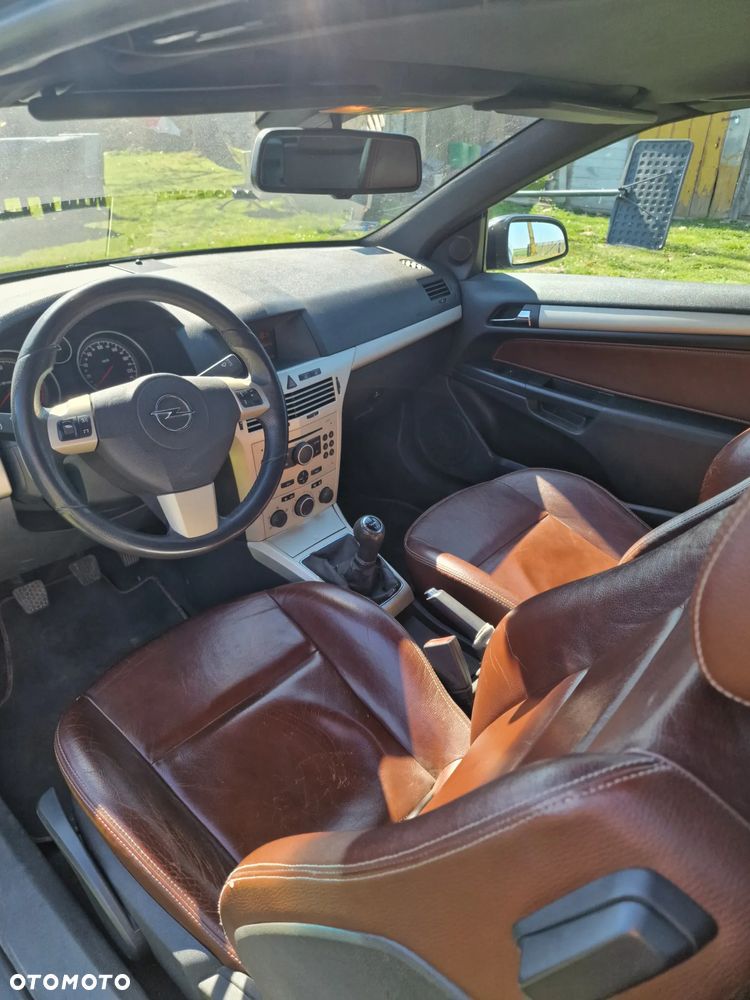 Opel Astra ver-1-9-cdti-dpf-sport - 9