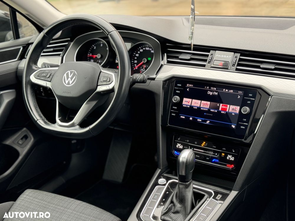 Volkswagen Passat 2.0 TDI SCR DSG Conceptline - 6