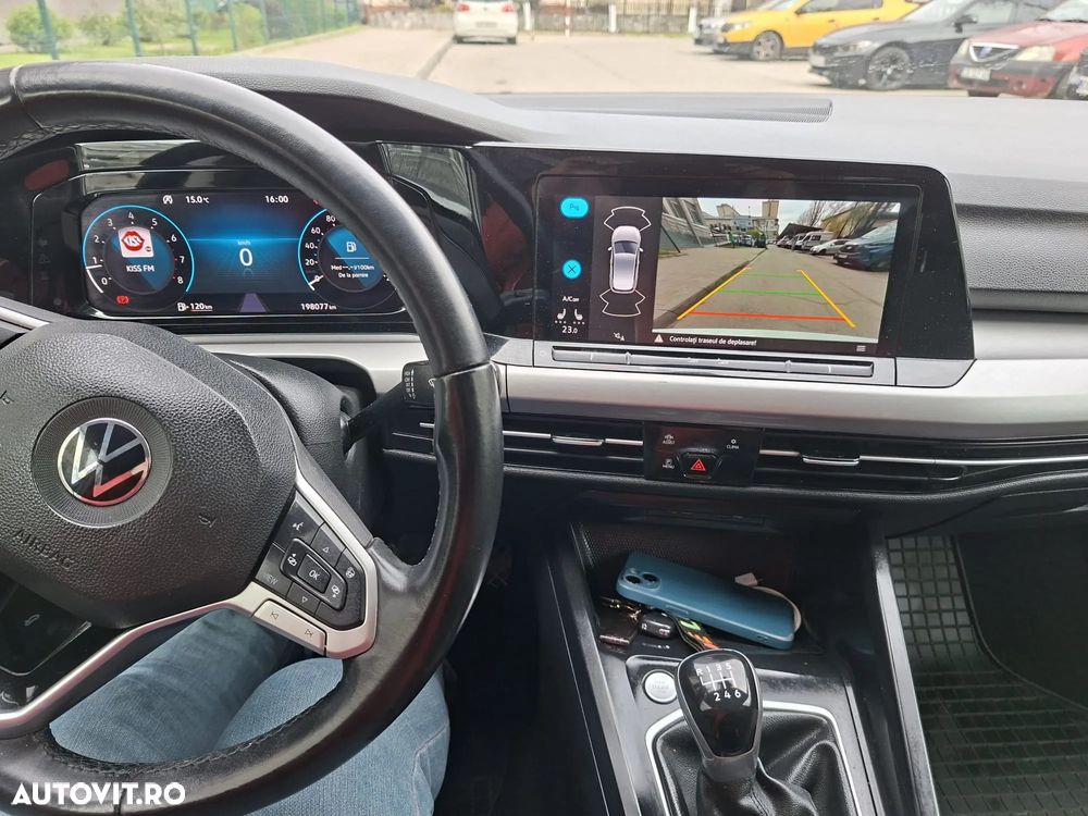 Volkswagen Golf 1.5 TSI ACT Style - 10