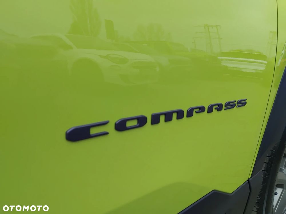 Jeep Compass 1.2 T3 mHEV Altitude FWD DCT - 10