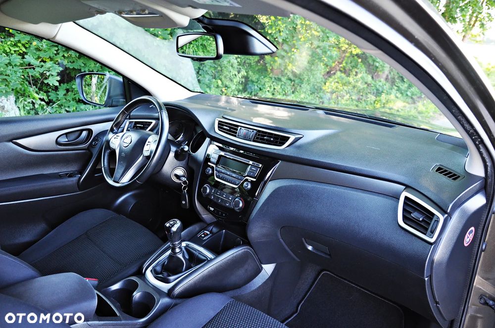 Nissan Qashqai - 16