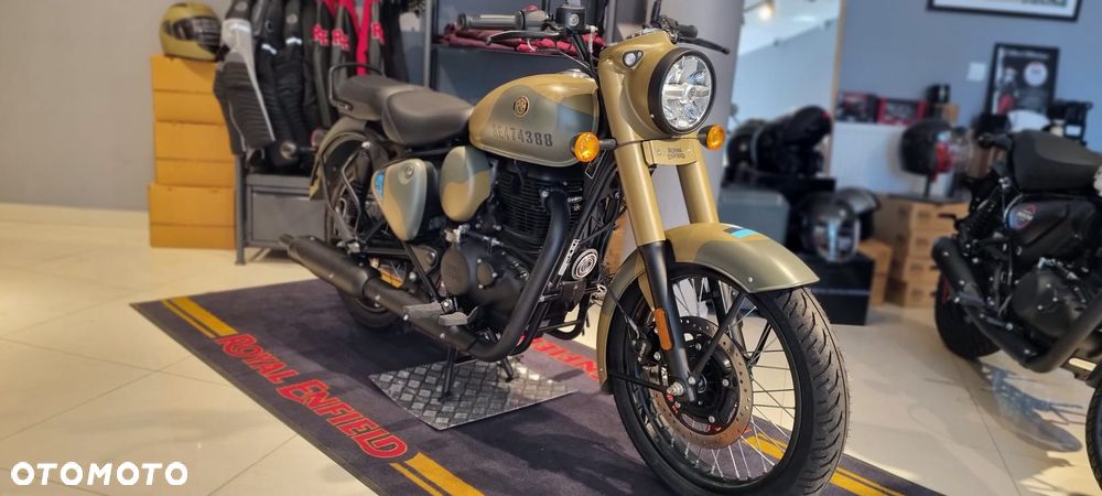Royal Enfield Classic - 1