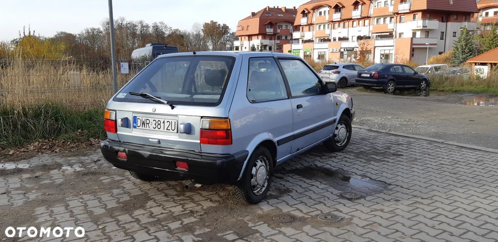 Nissan Micra 1.0 GL - 5