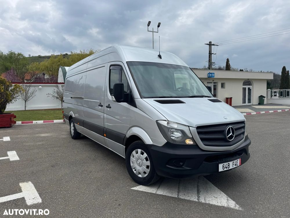 Mercedes-Benz Sprinter - 3