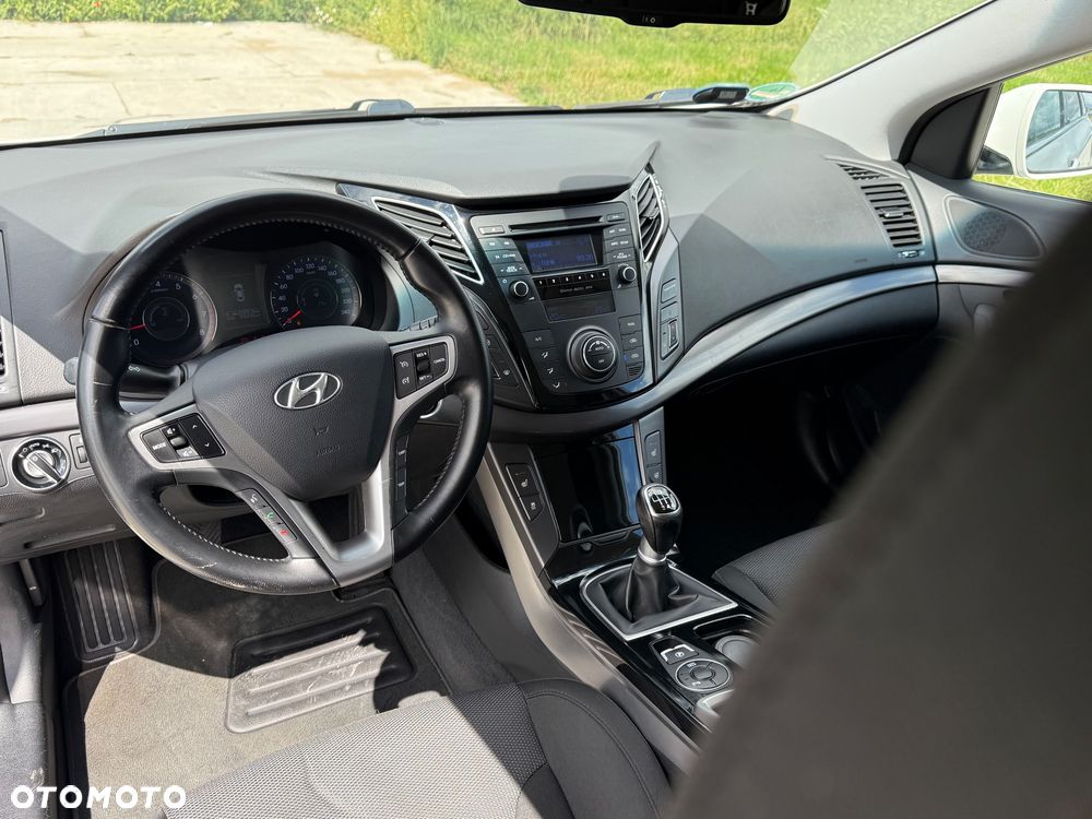 Hyundai i40 1.6 Comfort - 21