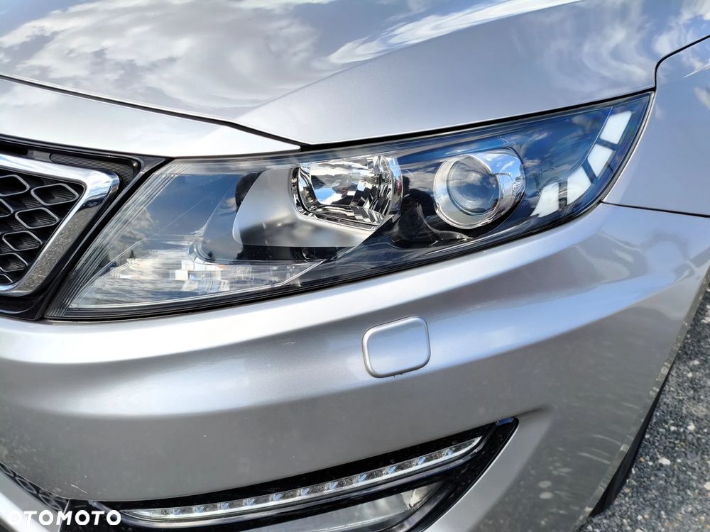 Kia Optima - 16
