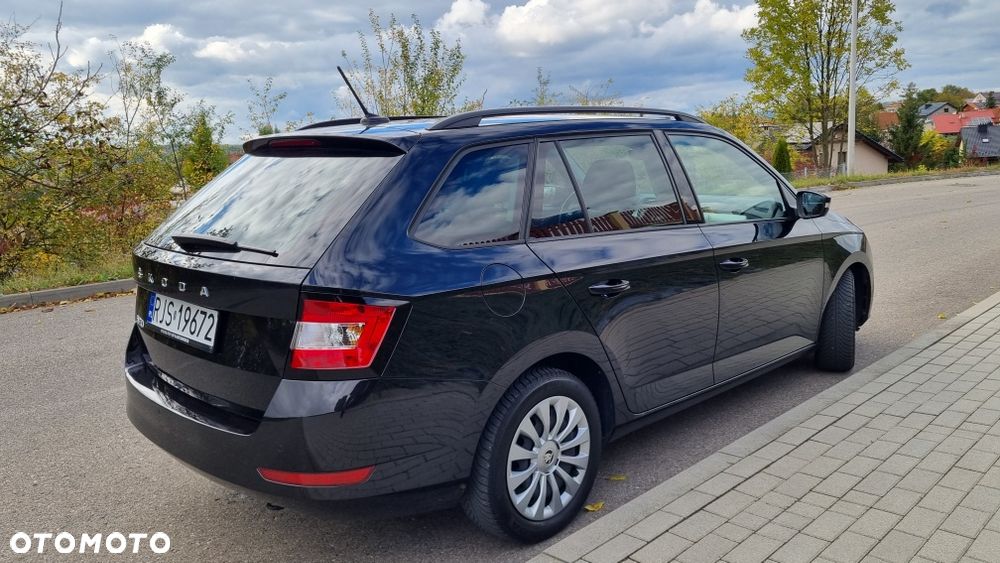 Skoda Fabia - 4
