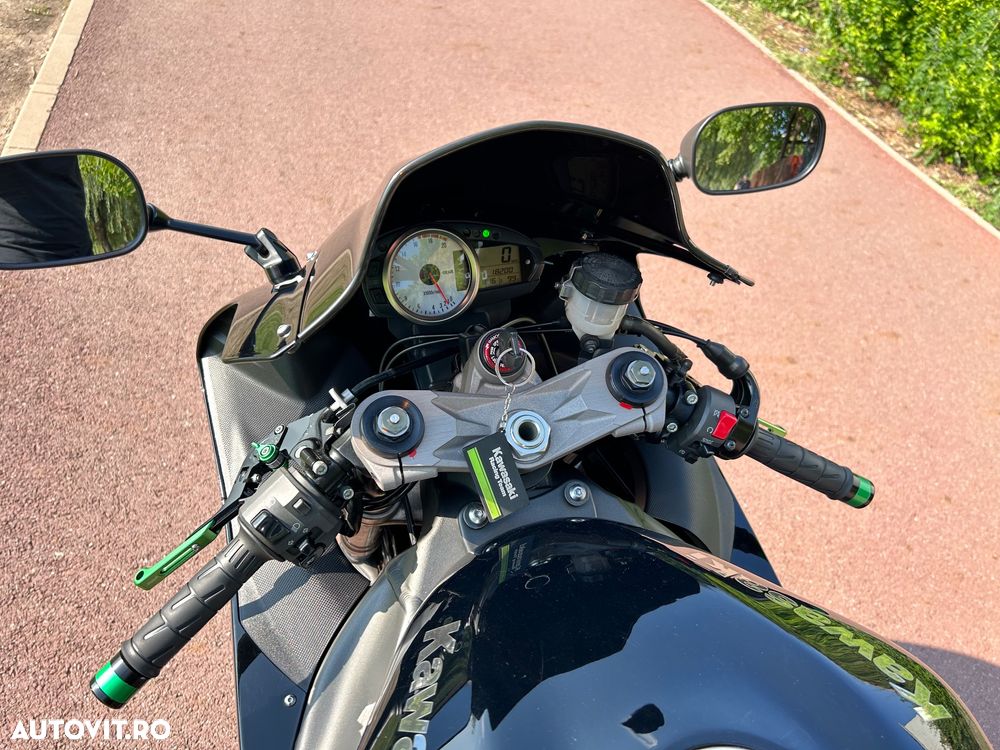 Kawasaki ZX-6R Ninja - 7