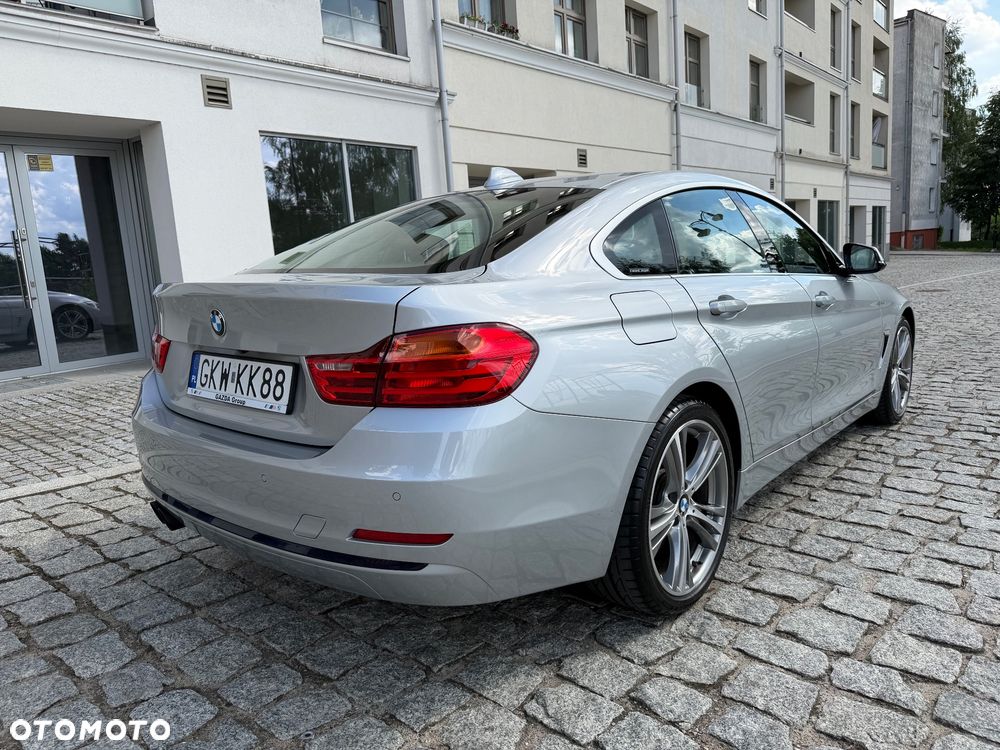 BMW Seria 4 420i xDrive Sport Line sport - 4