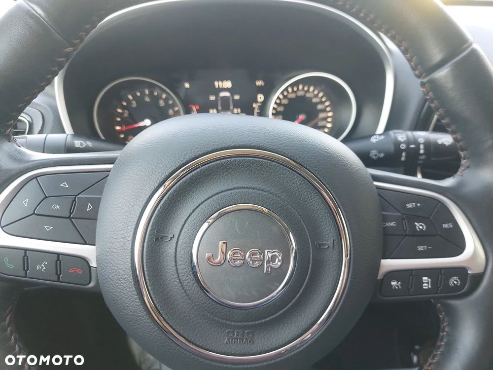 Jeep Compass 1.4 TMair Limited 4WD S&S - 11