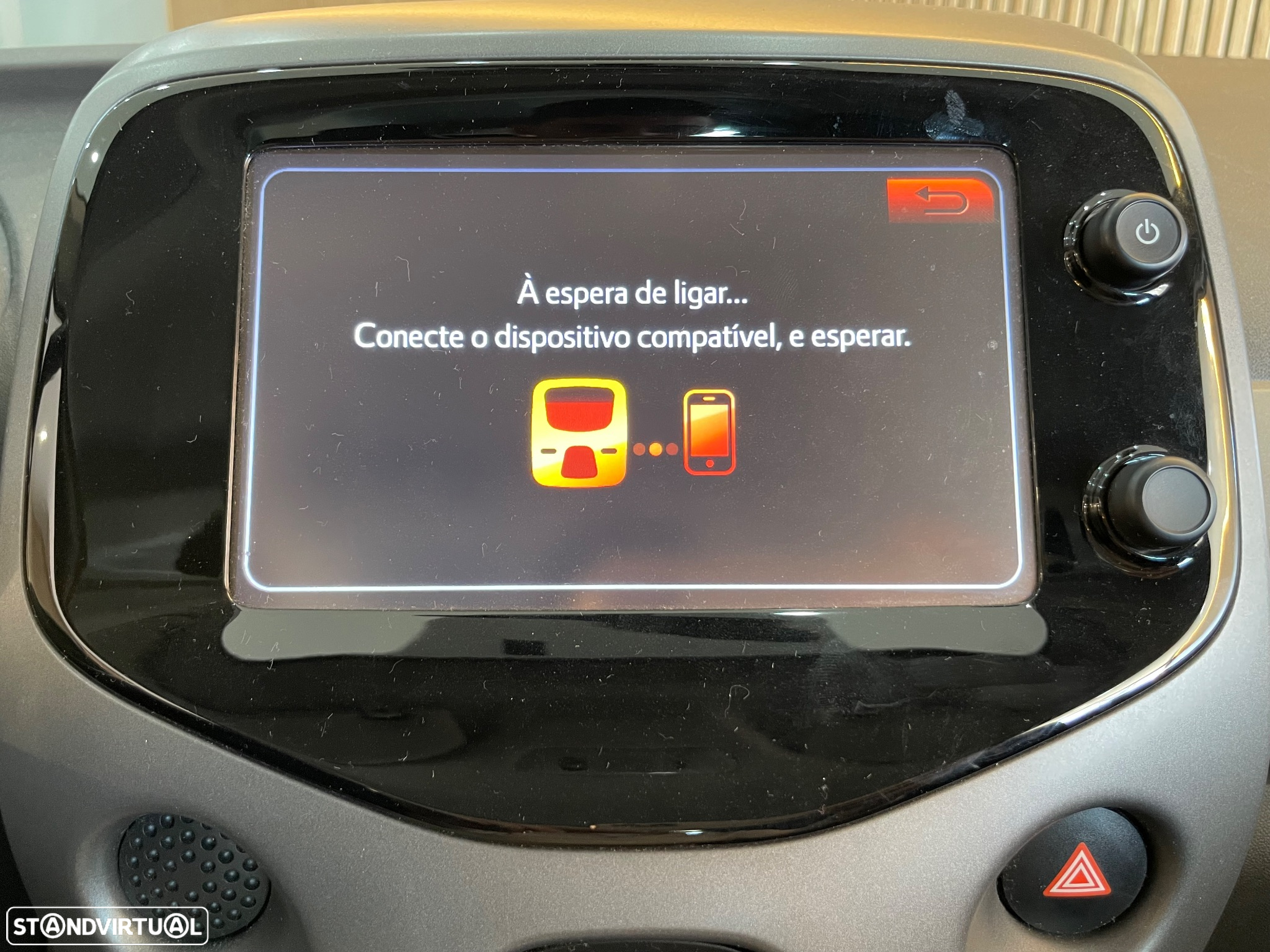 Toyota Aygo 1.0 X-Play Plus MM - 24