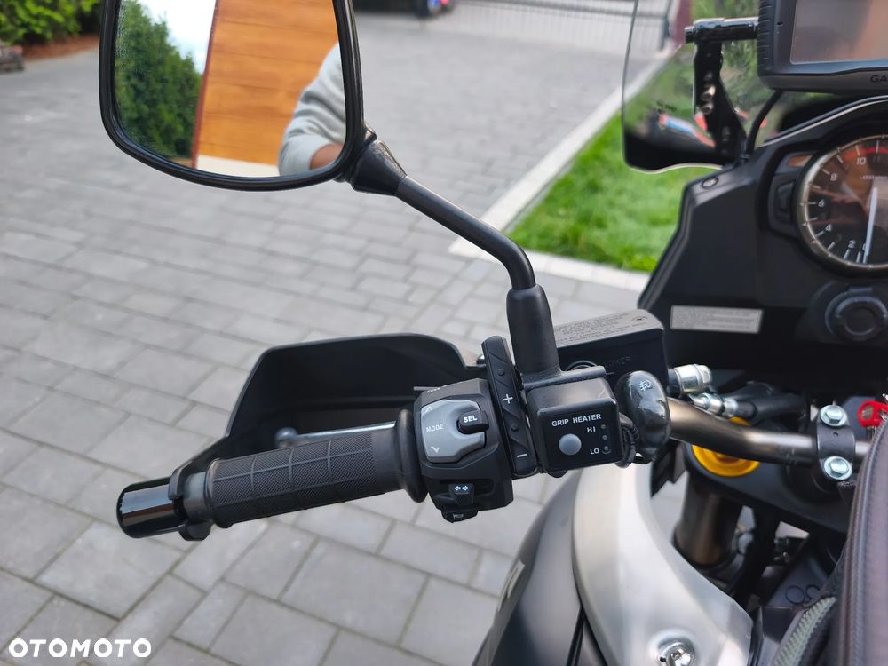Suzuki V-STROM - 28