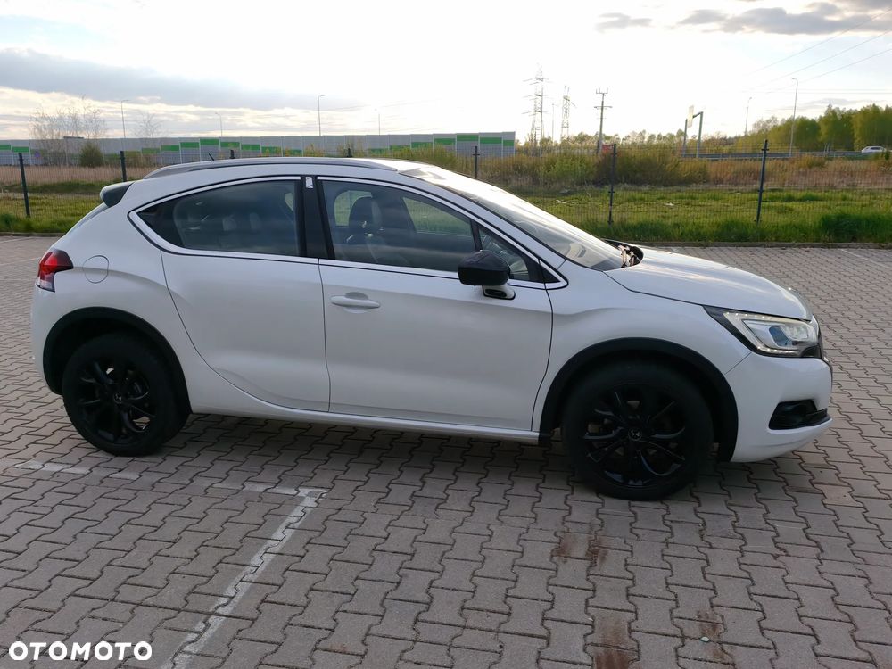 Citroën DS4 1.2 PureTech Be Chic S&S - 17