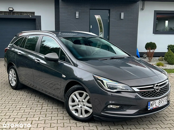 Opel Astra IV 1.6 CDTI Cosmo