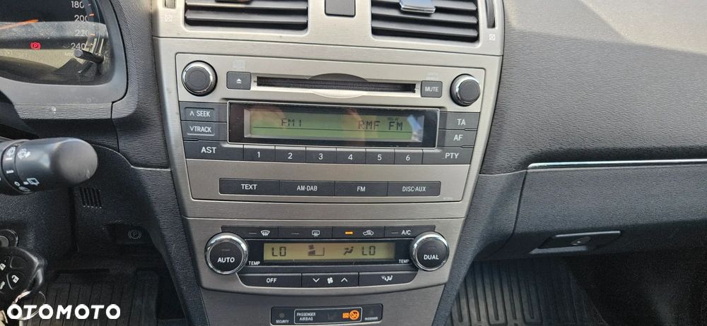 Toyota Avensis 1.8 Edition - 34