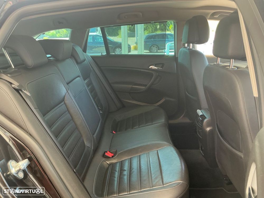Opel Insignia Sports Tourer 1.4 T Executive S/S - 3
